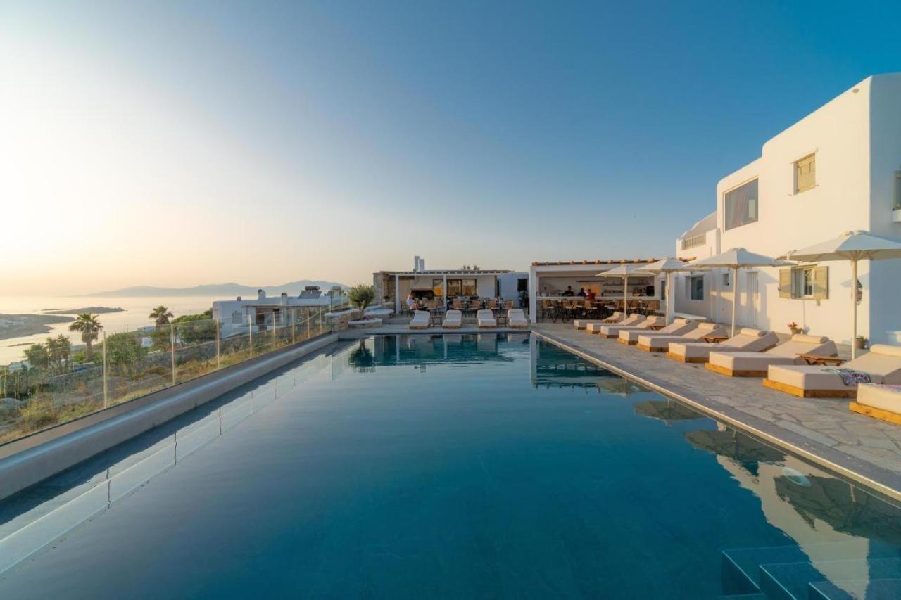 Sonia * Mykonos Town